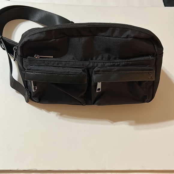 Express crossbody - Picture 3 of 5